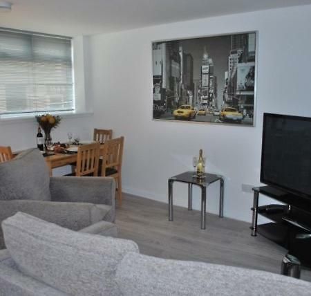 Gallowgate Square Apartments Largs Dış mekan fotoğraf