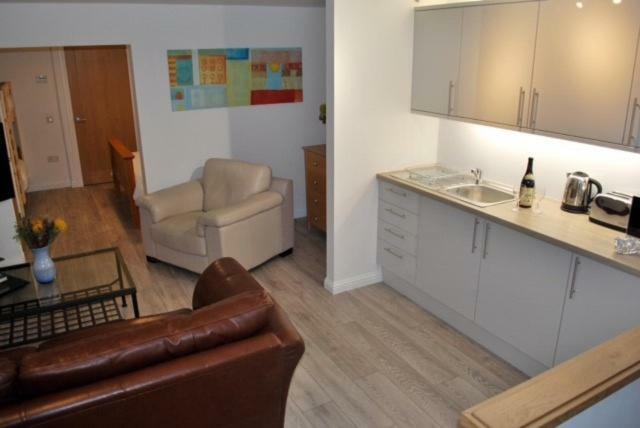 Gallowgate Square Apartments Largs Dış mekan fotoğraf
